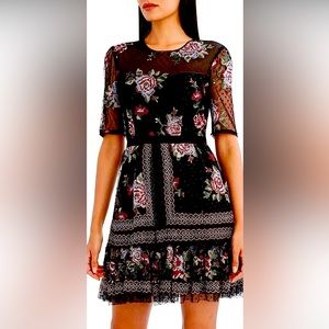 BCBGMAXAZARIA | NWT Camden Floral embroidered Cocktail Dress BCBG sz 6/8